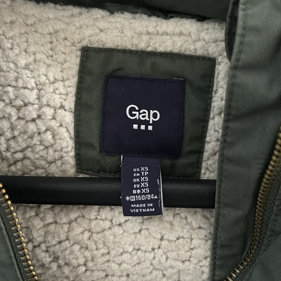 Women’s Gap XS Parka jacket army green - Picture 2 of 5